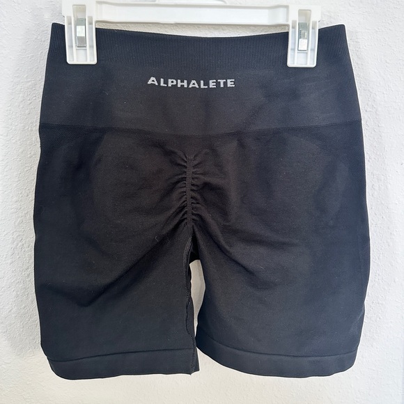 Alphalete Amplify shorts - Picture 4 of 4